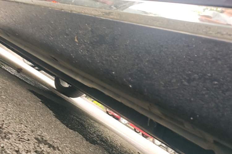 Used Hongqi H5 2024 2.0T Automatic Smart Connect Flagship Edition Chassis Rear Left