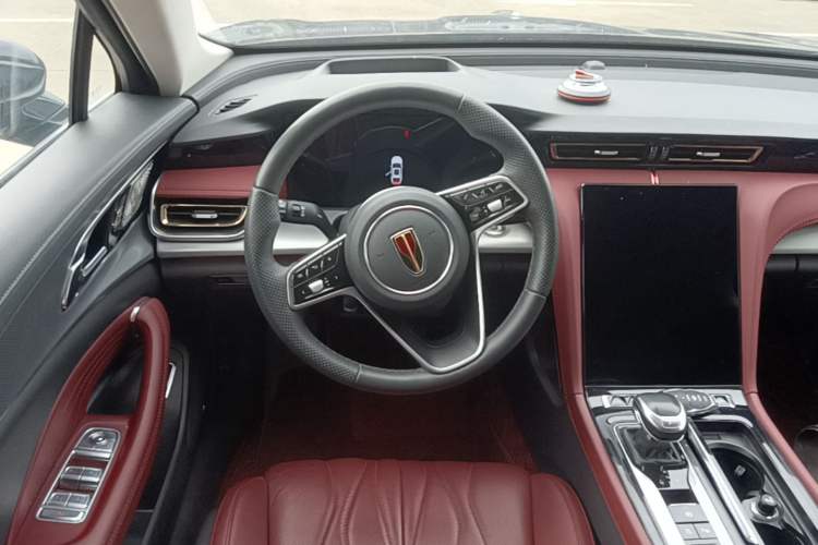 Used Hongqi H5 2024 2.0T Automatic Smart Connect Flagship Edition Steering Wheel