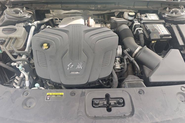 Used Hongqi H5 2024 2.0T Automatic Smart Connect Flagship Edition Engine Bay