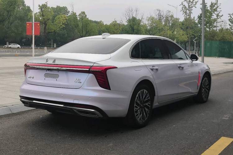 Used Hongqi H5 2024 2.0T Automatic Smart Connect Flagship Edition Exterior 5