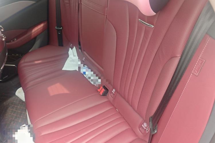 Used Hongqi H5 2024 2.0T Automatic Smart Connect Flagship Edition Interior 4
