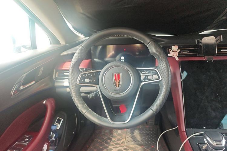 Used Hongqi H5 2024 2.0T Automatic Smart Connect Flagship Edition Steering Wheel