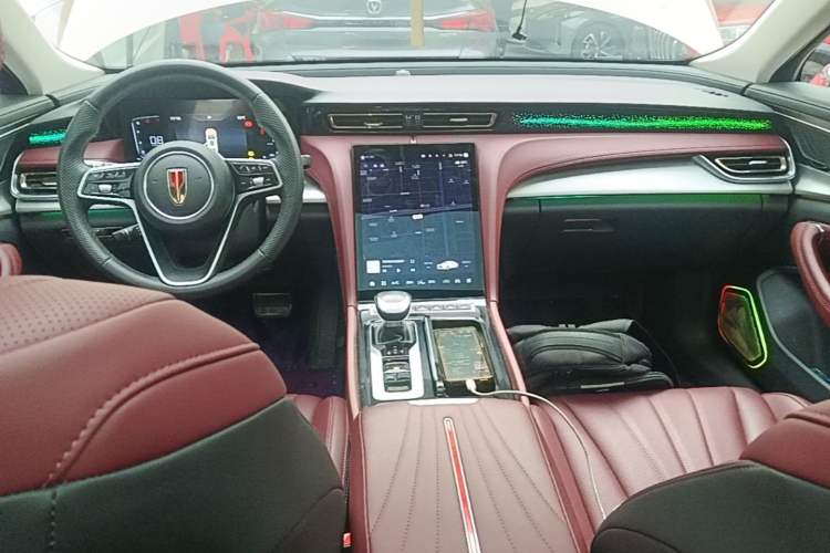 Used Hongqi H5 2024 1.5T DCT Smart Connect Flagship Edition Center Console