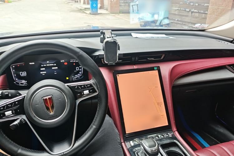 Used Hongqi H5 2024 1.5T DCT Smart Connect Flagship Edition Center Console