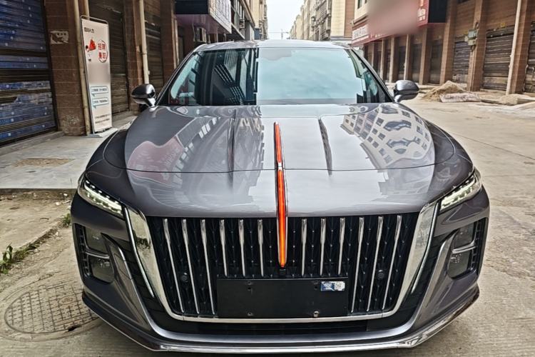 Used Hongqi H5 2024 1.5T DCT Smart Connect Flagship Edition Front