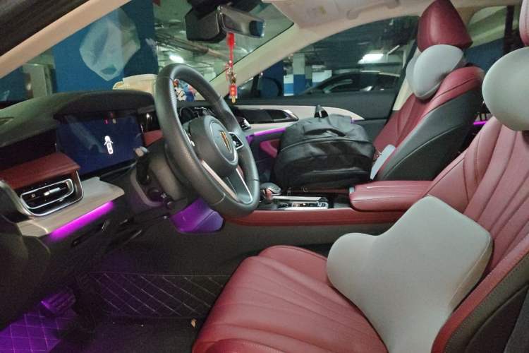 Used Hongqi H5 2024 2.0T Automatic Smart Connect Flagship Edition Left Front Seat