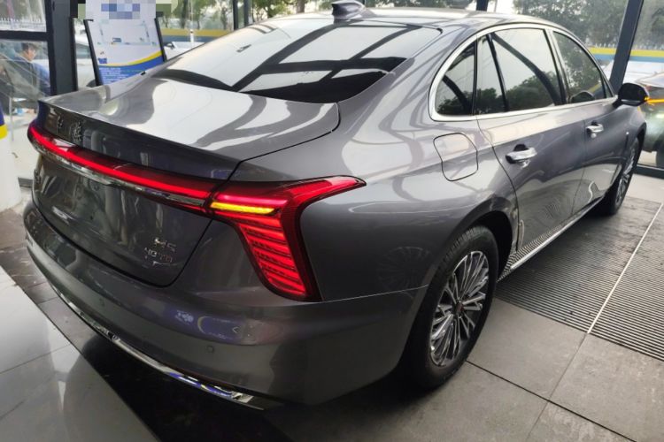 Used Hongqi H5 2024 2.0T Automatic Smart Connect Flagship Edition Rear Right 45 Deg