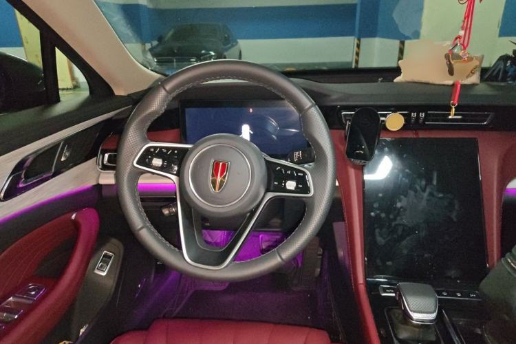 Used Hongqi H5 2024 2.0T Automatic Smart Connect Flagship Edition Steering Wheel