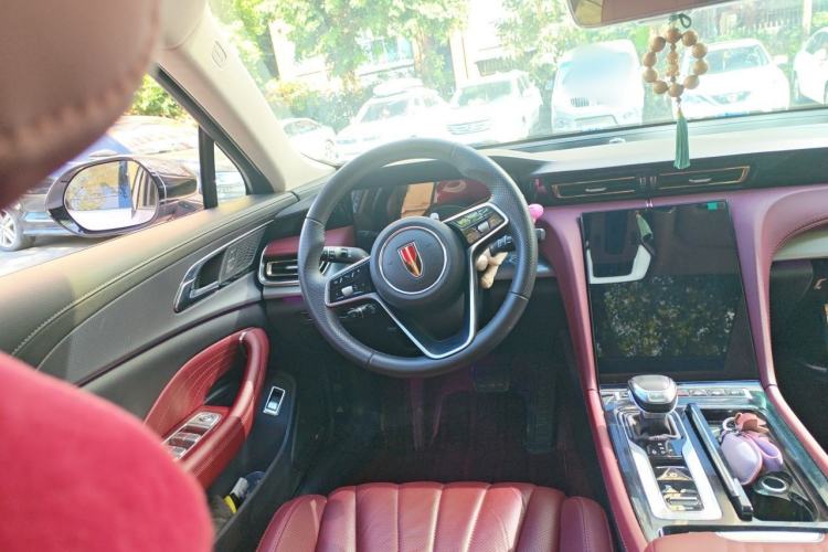 Used Hongqi H5 2024 2.0T Automatic Smart Connect Flagship Edition Steering Wheel