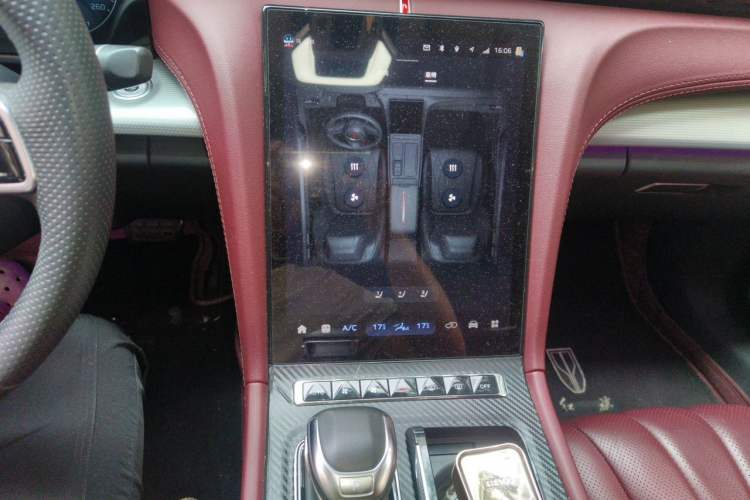 Used Hongqi H5 2024 2.0T Automatic Smart Connect Flagship Edition Audio And AC Panel