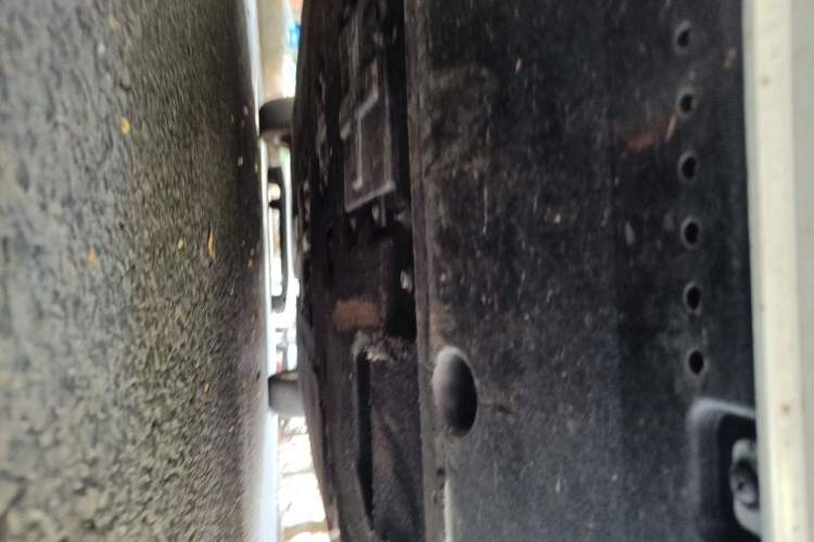 Used Hongqi H5 2024 2.0T Automatic Smart Connect Flagship Edition Chassis Front