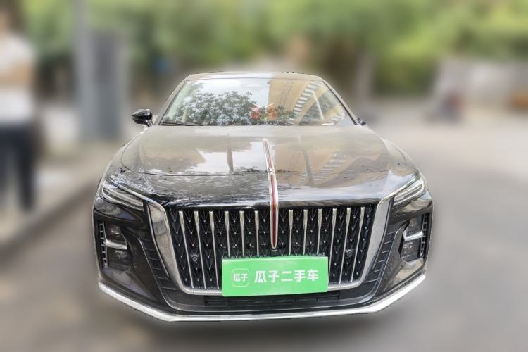 Used Hongqi H5 2024 2.0T Automatic Smart Connect Flagship Edition Front Right 45 Deg