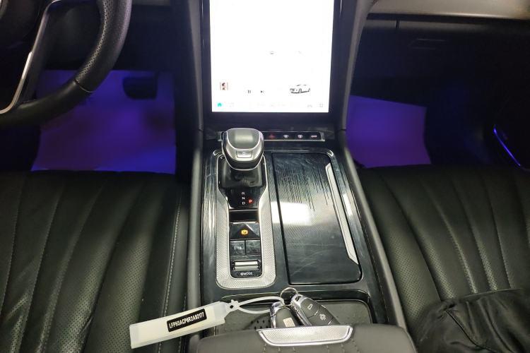 Used Hongqi H5 2024 1.5T HEV Smart Connect Flagship Edition Gear Lever