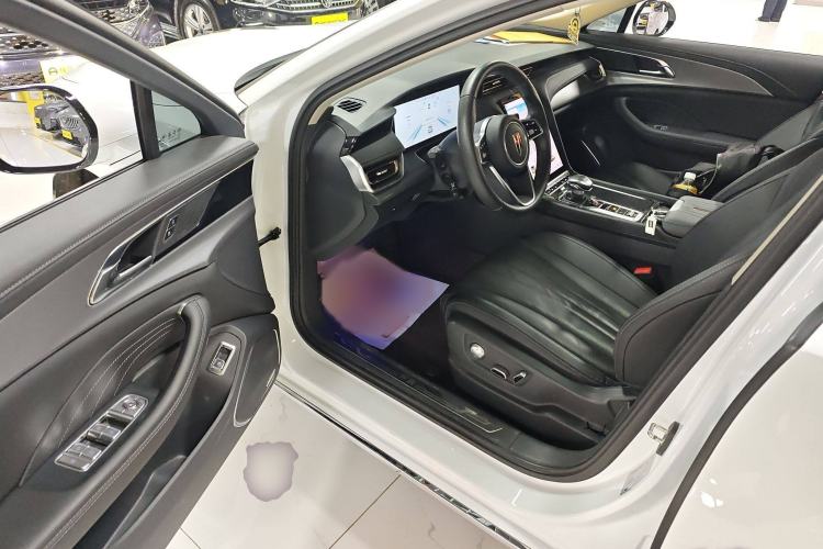 Used Hongqi H5 2024 1.5T HEV Smart Connect Flagship Edition Interior 3