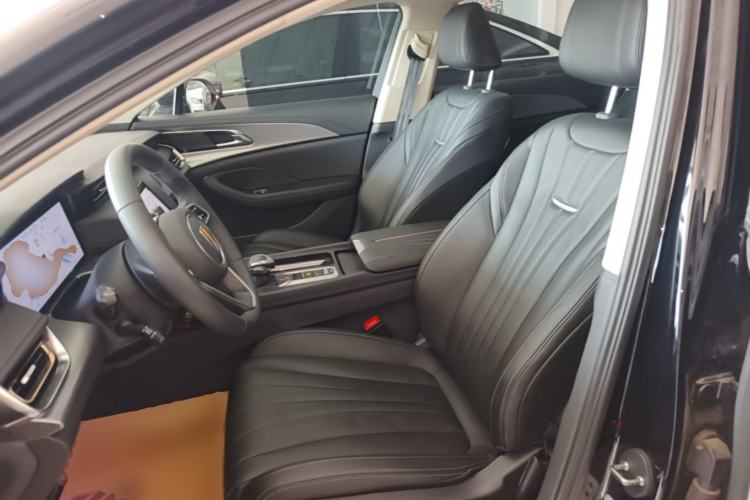 Used Hongqi H5 2024 2.0T Automatic Smart Connect Flagship Edition Left Front Seat