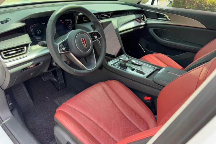 Used Hongqi H5 2024 1.5T DCT Smart Connect Flagship Edition Left Front Seat