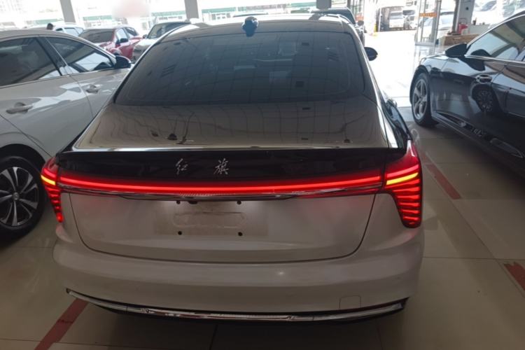 Used Hongqi H5 2024 2.0T Automatic Smart Connect Flagship Edition Rear