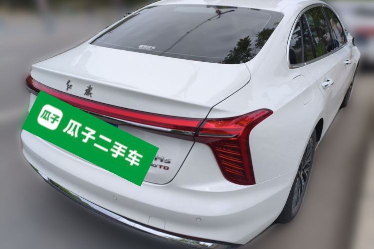 Used Hongqi H5 2024 2.0T Automatic Smart Connect Flagship Edition Rear Right 45 Deg