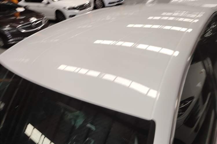 Used Hongqi H5 2024 1.5T DCT Smart Connect Flagship Edition Roof