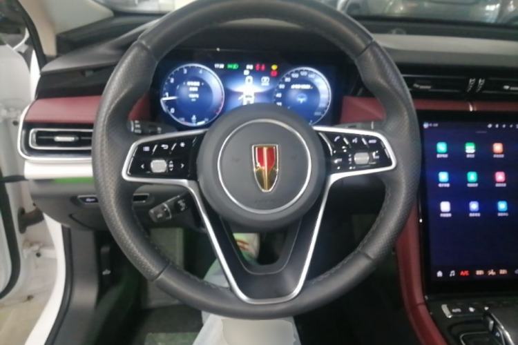 Used Hongqi H5 2024 2.0T Automatic Smart Connect Flagship Edition Steering Wheel
