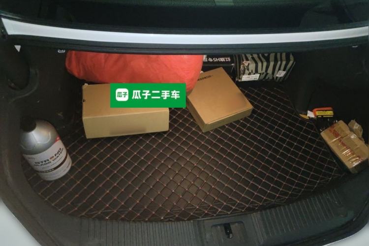 Used Hongqi H5 2024 1.5T DCT Smart Connect Flagship Edition Trunk