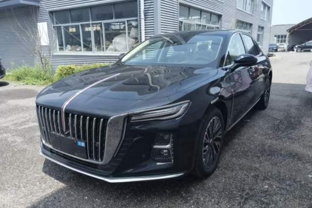 Used Hongqi H5 2025 2.0T Automatic Flag Edition – 500 000 Units Commemorative Version