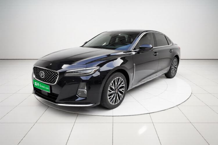 Hongqi H5 2025 2.0T Automatic Flag Edition – 500 000 Units Commemorative Version