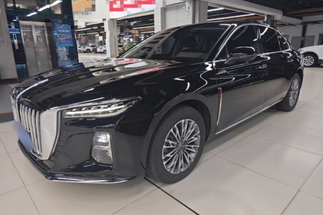 Hongqi H5 2025 1.5T DCT Qiyun 500 000th Unit Commemorative Edition d’occasion