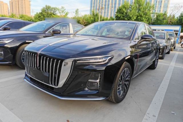 Used Hongqi H5 2025 2.0T Automatic Flag Edition – 500 000 Units Commemorative Version