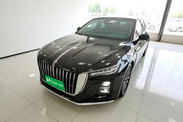 Used Hongqi H5 2025 2.0T Automatic Flag Edition – 500 000 Units Commemorative Version