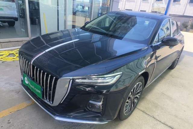 Used Hongqi H5 2025 2.0T Automatic Flag Edition – 500 000 Units Commemorative Version