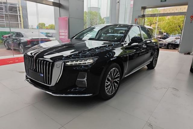 Used Hongqi H5 2025 2.0T Automatic Flag Edition – 500 000 Units Commemorative Version