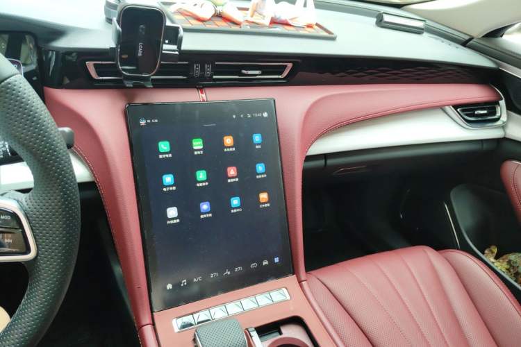 Used Hongqi H5 2025 1.5T DCT Qiyun 500 000th Unit Commemorative Edition Audio And AC Panel