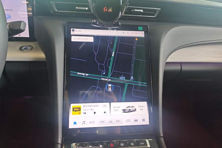 Used Hongqi H5 2025 2.0T Automatic Flag Edition – 500 000 Units Commemorative Version Audio And AC Panel