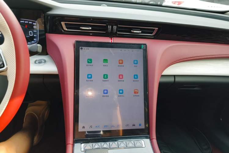 Used Hongqi H5 2025 1.5T DCT Qiyun 500 000th Unit Commemorative Edition Audio And AC Panel