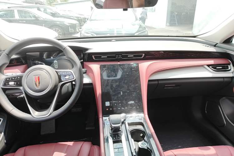 Used Hongqi H5 2025 1.5T DCT Qiyun 500 000th Unit Commemorative Edition Audio And AC Panel