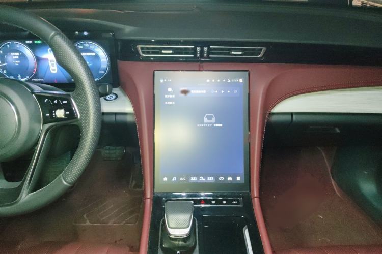 Used Hongqi H5 2025 2.0T Automatic Flagship 500 000th Unit Anniversary Edition Audio And AC Panel