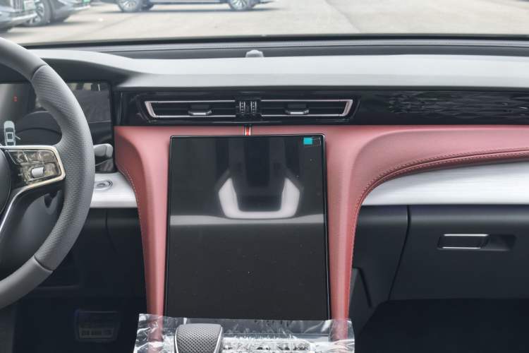 Used Hongqi H5 2025 2.0T Automatic Flag Edition – 500 000 Units Commemorative Version Audio And AC Panel