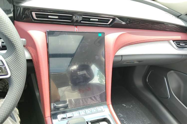 Used Hongqi H5 2025 1.5T DCT Qiyun 500 000th Unit Commemorative Edition Audio And AC Panel