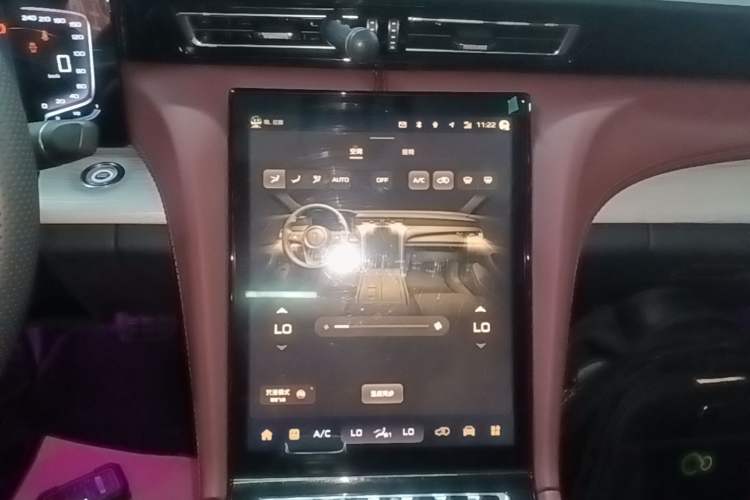 Used Hongqi H5 2025 1.5T DCT Qiyun 500 000th Unit Commemorative Edition Audio And AC Panel