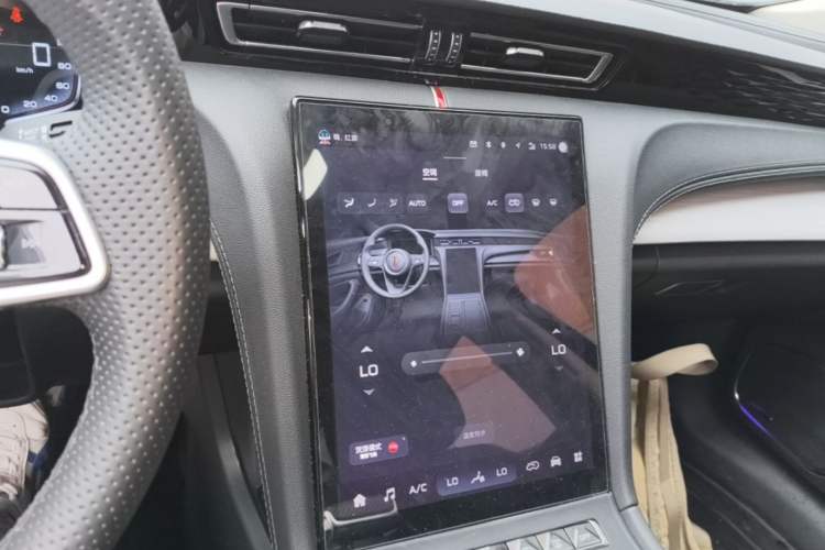 Used Hongqi H5 2025 1.5T DCT Qiyun 500 000th Unit Commemorative Edition Audio And AC Panel
