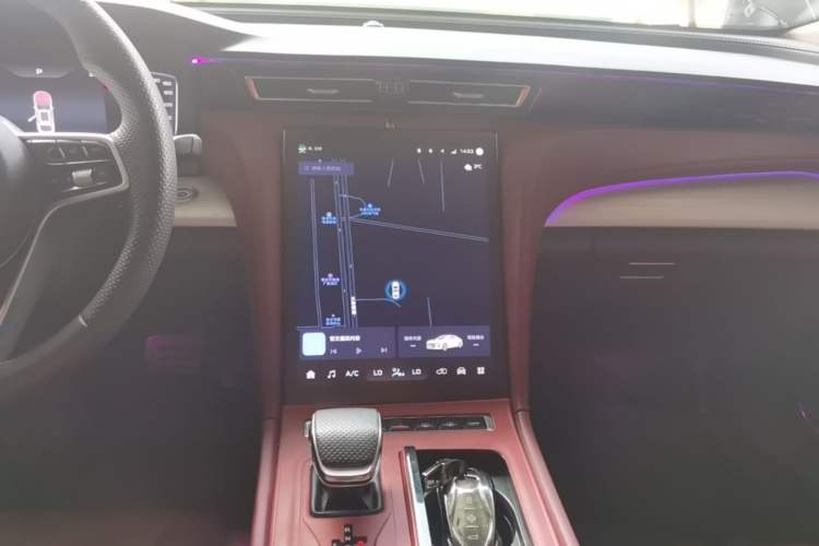 Used Hongqi H5 2025 1.5T DCT Qiyun 500 000th Unit Commemorative Edition Audio And AC Panel