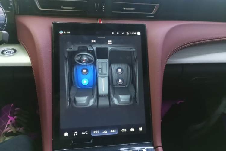 Used Hongqi H5 2025 2.0T Automatic Flagship 500 000th Unit Anniversary Edition Audio And AC Panel