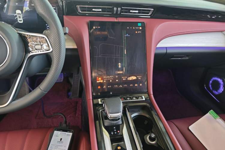 Used Hongqi H5 2025 1.5T DCT Qiyun 500 000th Unit Commemorative Edition Audio And AC Panel