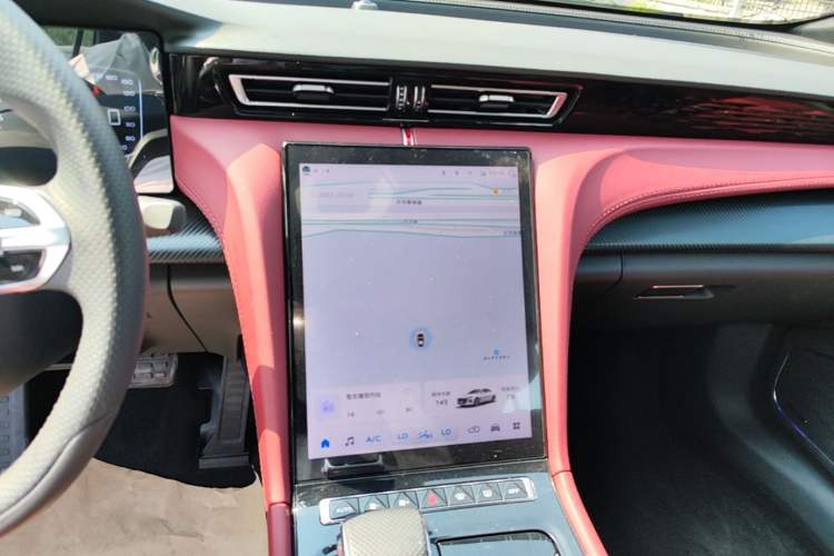 Used Hongqi H5 2025 1.5T DCT Xuan Ying Edition Audio And AC Panel