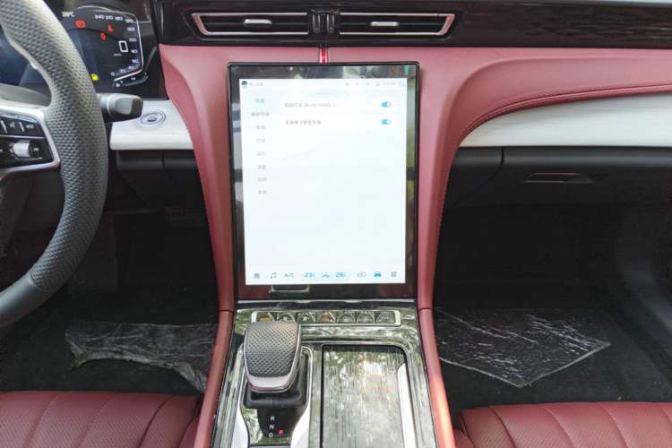Used Hongqi H5 2025 1.5T DCT Qiyun 500 000th Unit Commemorative Edition Audio And AC Panel