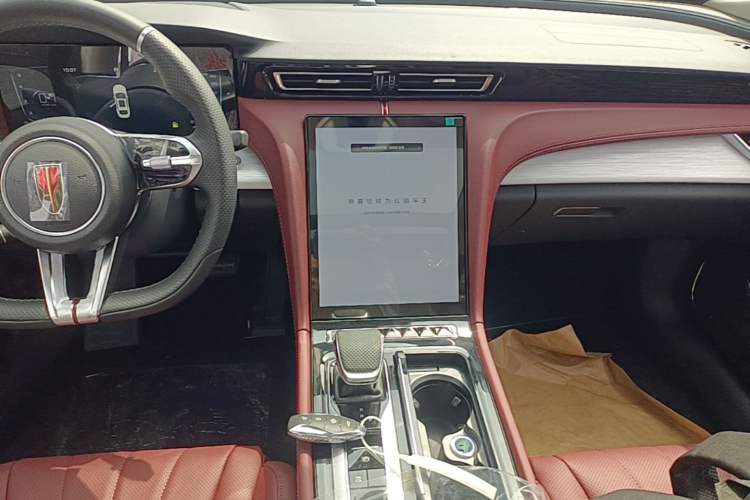 Used Hongqi H5 2025 1.5T DCT Xuan Ying Edition Audio And AC Panel