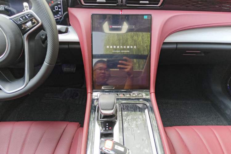 Used Hongqi H5 2025 1.5T DCT Qiyun 500 000th Unit Commemorative Edition Audio And AC Panel