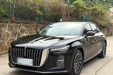 Used Hongqi H5 2025 2.0T Automatic Flagship 500 000th Unit Anniversary Edition