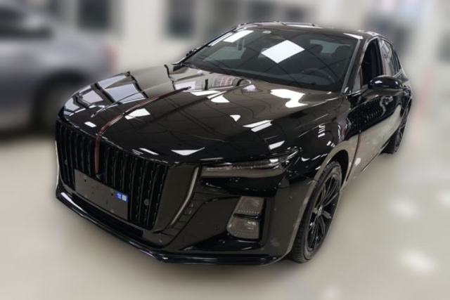 Used Hongqi H5 2025 Model 2.0T Automatic Xuan Ying 2 Million Units Commemorative Edition